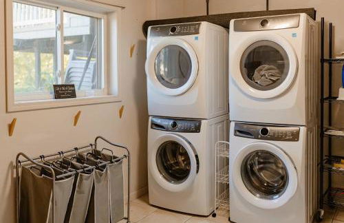 Bluffview on the River with a hot tub sauna pool table and more - Foto 31