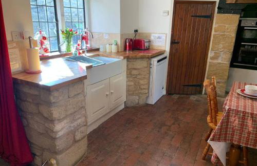 6 Bedroom Farm House with 12 Beds in Weldon - Foto 29