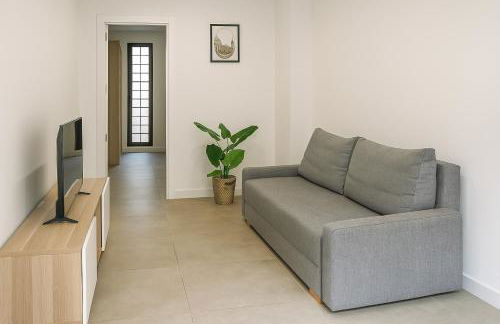 Estupendo Apartamento a 5 min caminando de la Estación de Bus y Tren María Zambrano - Foto 5