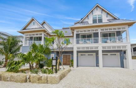 Maritime Manor - Foto 16