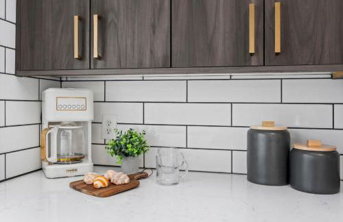 Campus Corner Retreat Two King Beds and Dog Friendly - Foto 6