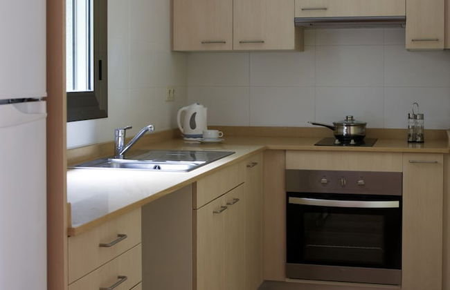 Aparthotel Aura Park Fira Barcelona - Photo 25