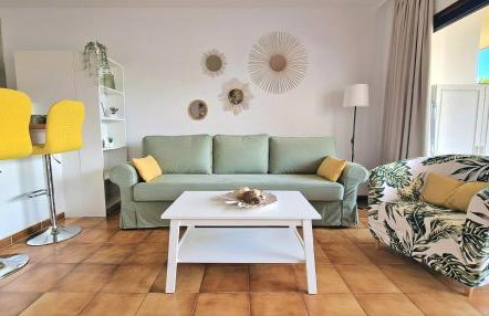 Strelitzia Apartment - ocean view & heated pool & AC - Photo 20