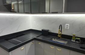 Magnífico Apartamento Bairro Nobre - Foto 6