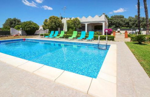 Amazing Home In Floridia - Photo 9