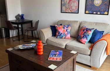 Hansen House 2 with Private Parking - Foto 1