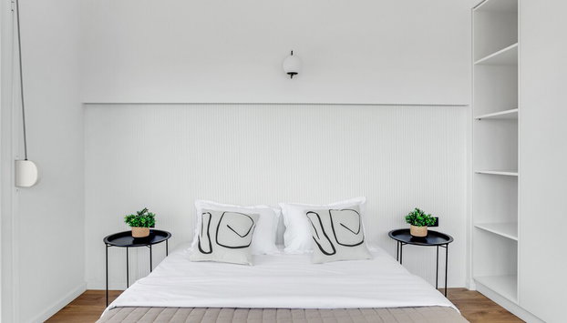 Sanders Arch - Treasured 1-bdr Apt w Balcony - Foto 2, Habitación