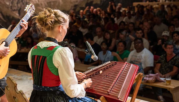 Tyrolean Folk Show & Dinner - Foto 3