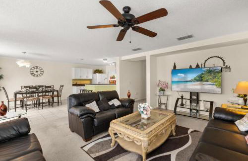 Davenport Oasis - 4BR Villa with Pool Near Disney - Foto 2