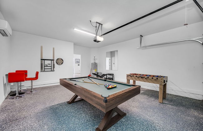 Luxury Home w Heated Pool, Gym, Playground & More! - Foto 54