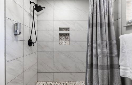 Palm House~Heated Pool~8 min to Beach - Foto 16