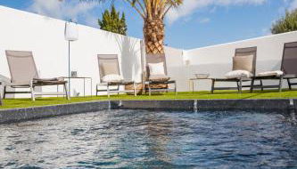 Villa Ernest, 100 m plage Saint Martin de Ré, quartier recherché de la Cible, calme absolu, piscine chauffée - Foto 2