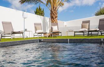 Villa Ernest, 100 m plage Saint Martin de Ré, quartier recherché de la Cible, calme absolu, piscine chauffée - Foto 2