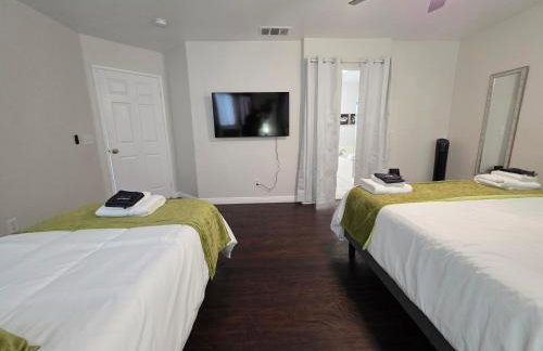 Newly Listed Family Friendly Fontana House - Photo 28