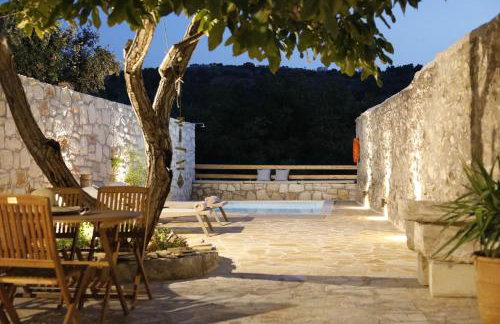 Tholos by Praxithea Stone House & Pool - Foto 33