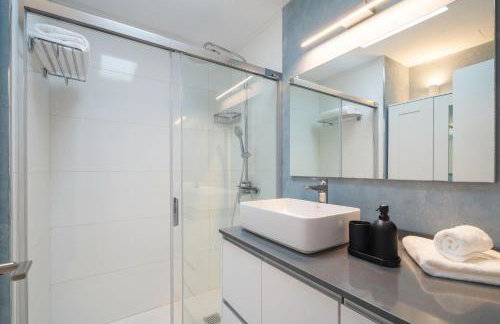 House of the Horizon Playa Las Cucharas VV penthouse with sea & pool view AIRCON - Foto 6