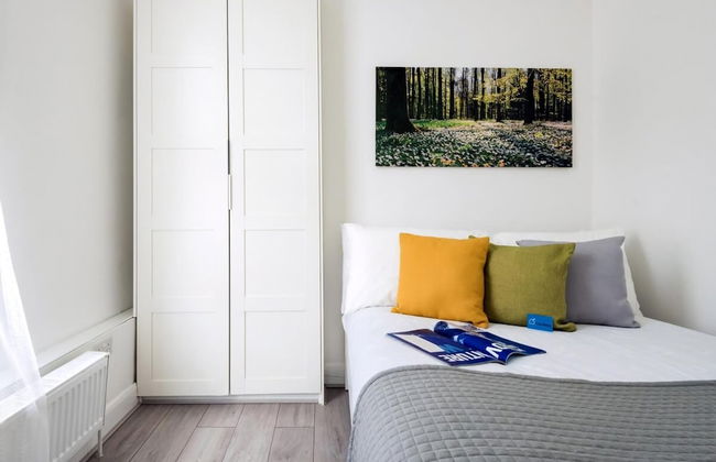 Asl1 - The Armadale Road Residence I - Photo 3