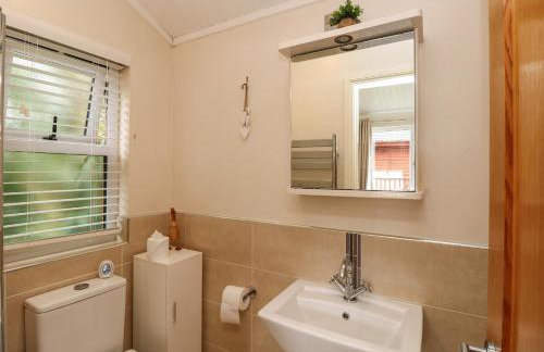 Fir Tree Lodge - Photo 12