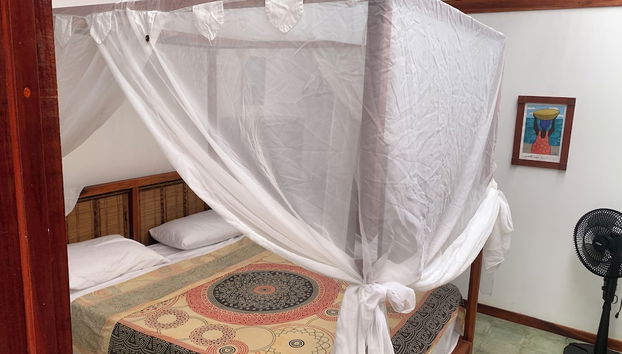 Villa 4 - Amazing 2 Bed Villa With Private Garden, Playa Chiquita - Foto 4, Habitación