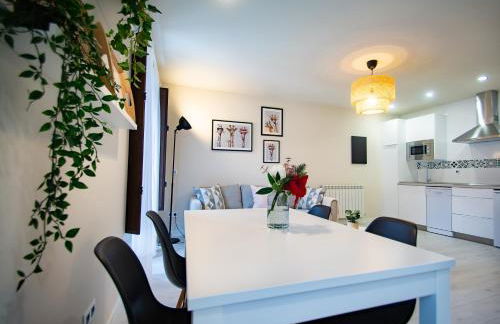 Apartamentos UXAMA LUXURY EPONA - junto a la Plaza Mayor con ascensor - Foto 17