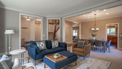 Kirkland's Expansive Custom-Built Family Haven Near Juanita - Foto 3