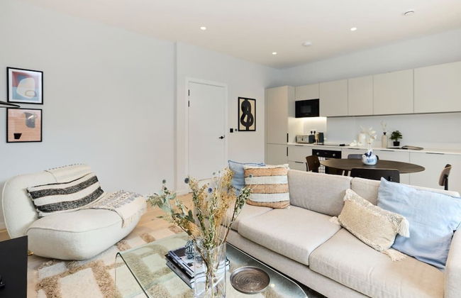 The Brondesbury Quarters - Modern 2bdr Flat With Balcony + Parking - Foto 19
