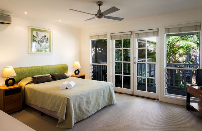 Sandy Beach Resort - Photo 4