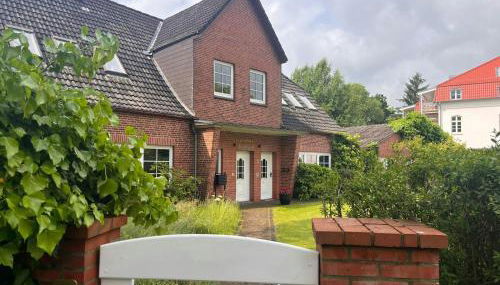 Spacious Ensemble Hecht Right On The Eider River - Foto 2