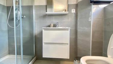 STUDIO TERRASSE VUE MER Clim Wifi Parking - Foto 5