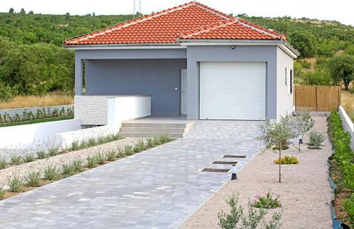 Modern Guest House Rak with beautiful pool - Photo 41