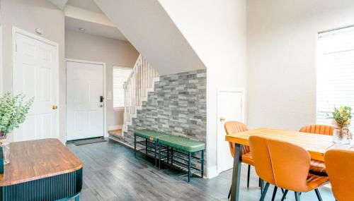 Full House HotTub Mins to UCF - Foto 1