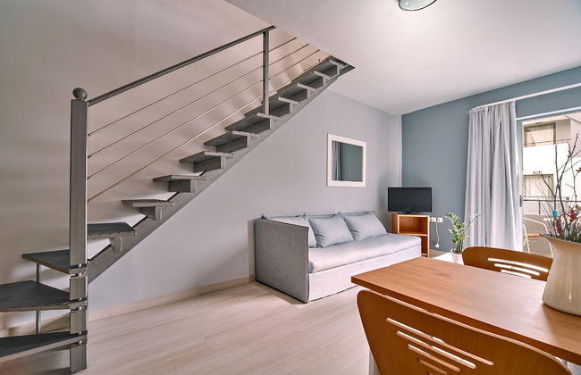 Sunrise Village Hotel - Photo 9