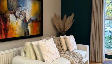 W9 Gem Stylish 2 Bed Flat - Photo 2