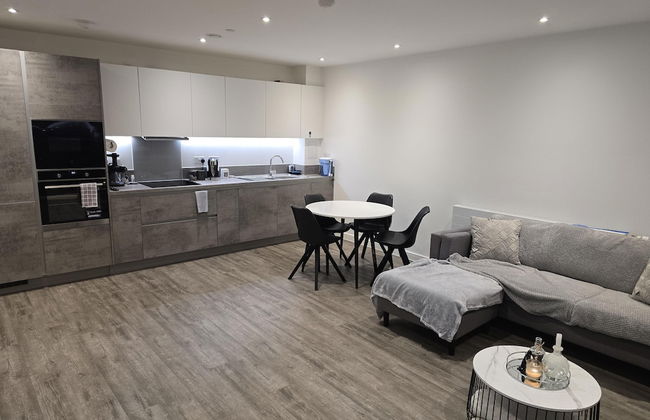 Luxurious 2-bed Haven in the Heart of Barking - Foto 35