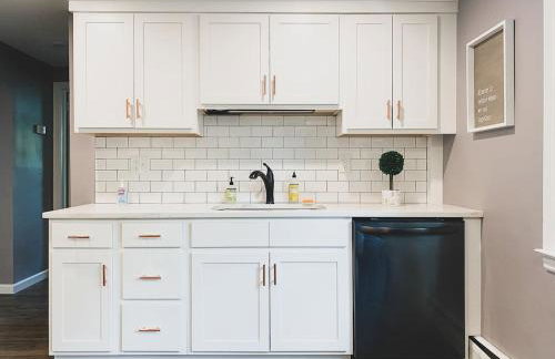 Centrally Located - 3 Br House - Foto 5