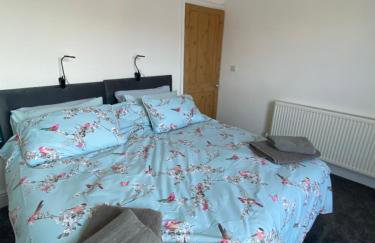 Comfortable 2 bedroom home from home with parking - Foto 11