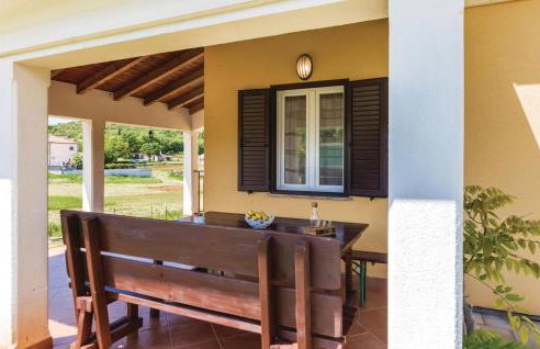 3 Bedroom Gorgeous Home In Putini - Photo 6