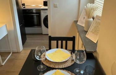 Zentrale moderne City-Wohnung - Netflix - Nespresso - Foto 12