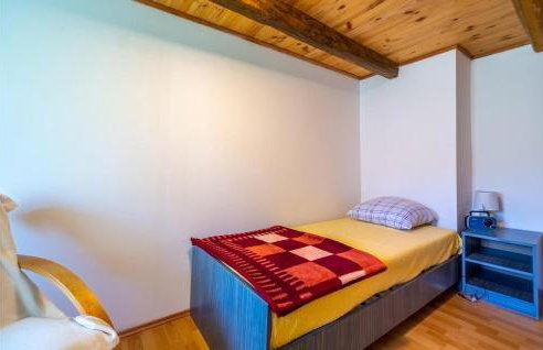 Awesome Home In Gornji Velemeric - Foto 22