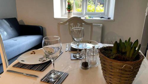 Cotswolds Cottage Ilmington with Wood Burning Stove & BBQ - pet friendly - Foto 4