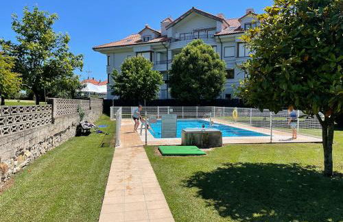 Apartamento piscina - Casa Los acantilados de Ajo - Foto 1