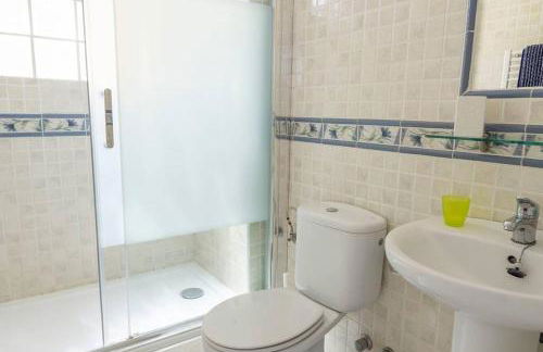 Casa Lilly-Rose, a beautiful 3 bedroom detached villa a short walk to the Villamartin Plaza & Golf course - Foto 35