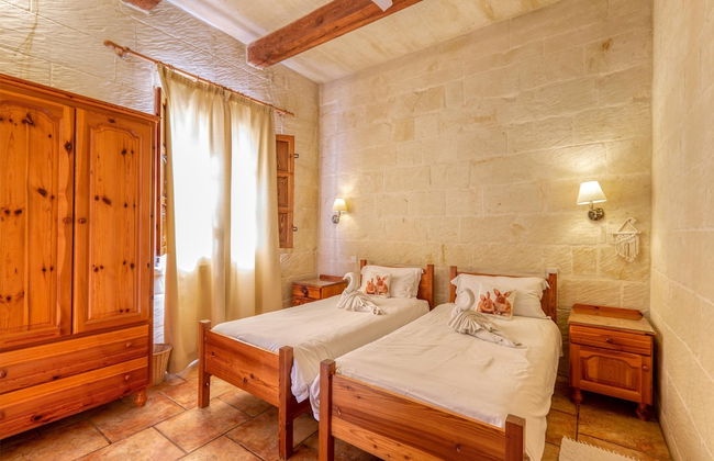 Ta'leli Pool Farmhouse in Gozo - Foto 3