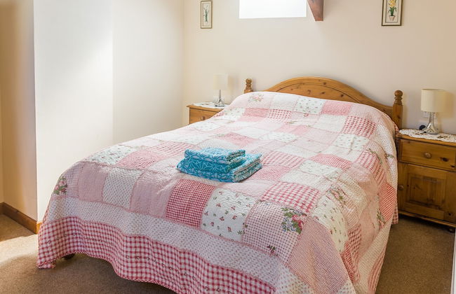 Frankaborough Farm Holiday Cottages - Photo 7