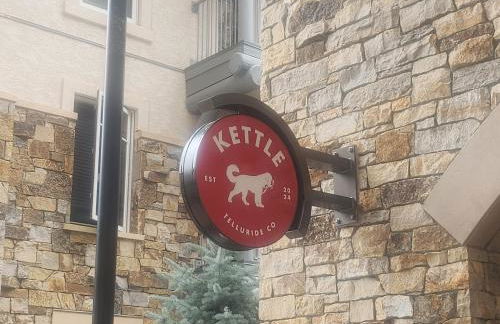 Luxury Residence at a 5 Star Hotel at the Heart of Mountain Village - Telluride - Foto 64