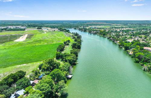 Beautiful Lakefront Cabin - Something For Everyone - Photo 95