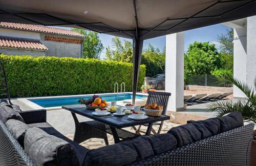 Pool House Kristina - Happy Rentals - Foto 34