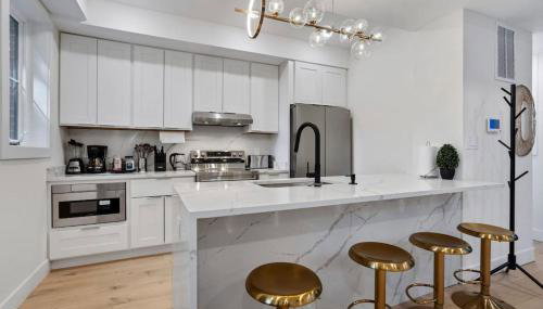 Capitol Hill 3 Charming Townhouse in Downtown DC with Modern Kitchen with Rooftop views - Foto 1
