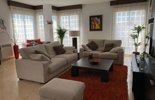 Apartamento Miramar . Amplitud y Comodidad - Foto 8