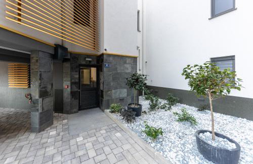 New Studio for 2, Free Private Garage Spot, Wi-Fi, 200 m from Mall of Split - Foto 22